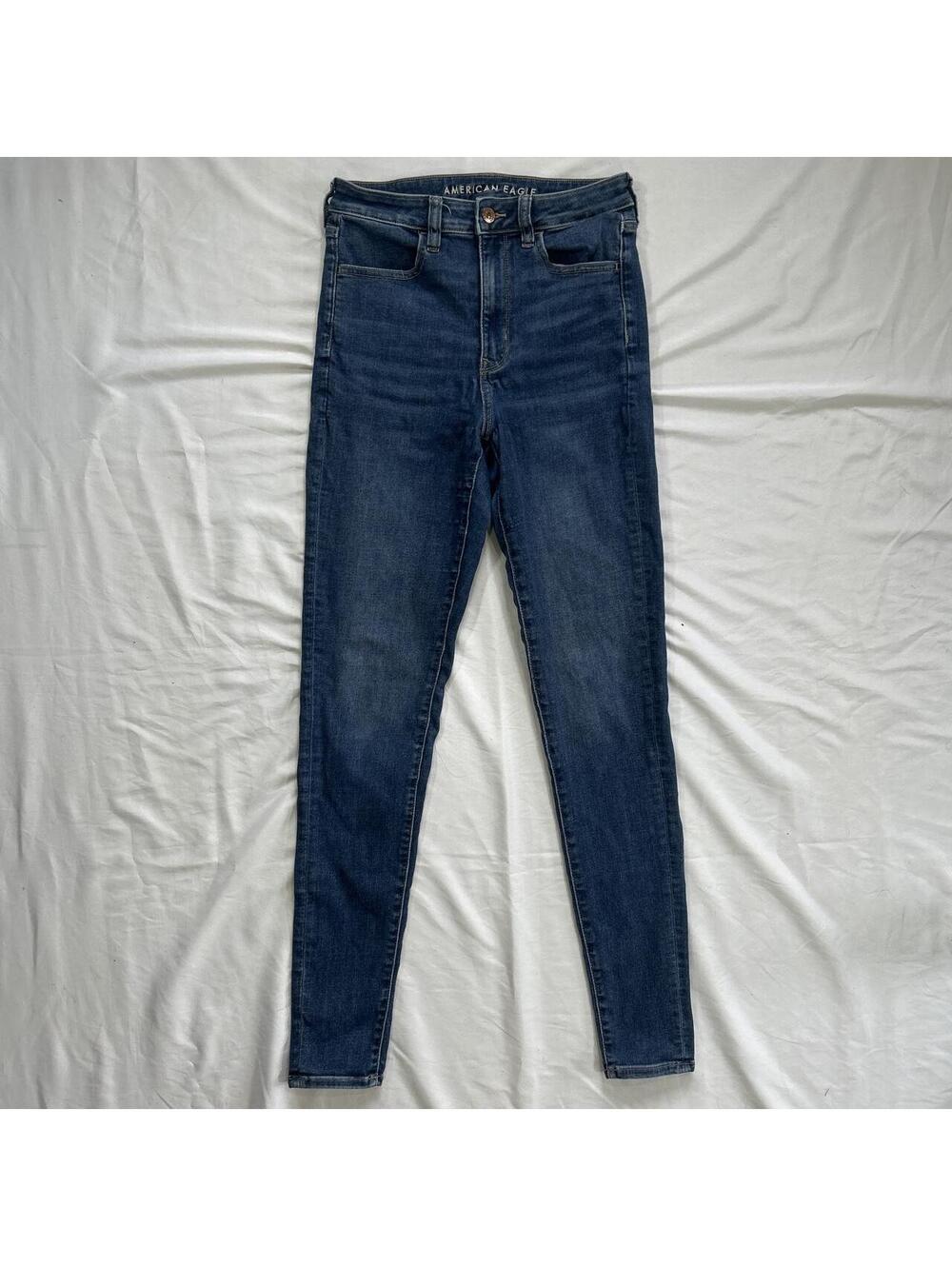 American Eagle Women's Blue and Navy Jeans
